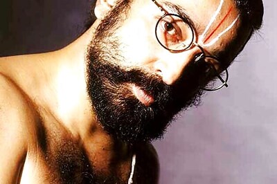 R.S Prasanna's Tamil film 'On A Quest' is inspired heavily from 'Hey Ram'