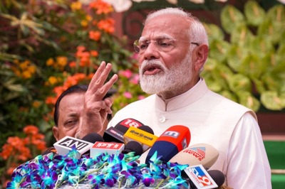 'Congress Has No Right to Profess Its Love For Constitution': PM Modi Hits Back as India Marks 49 Years of Emergency