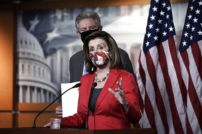 Pelosi Says Spoke with Army Chief on Preventing 'Unstable' Trump from Launching Nuclear Strike