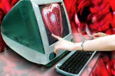 FBI catches paedophiles in chat rooms