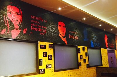 This 'F.R.I.E.N.D.S' Themed Cafe In Kolkata Is A Dream Come True For Every Fan