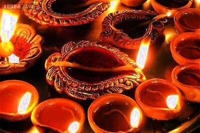 India celebrates Diwali with traditional fervour