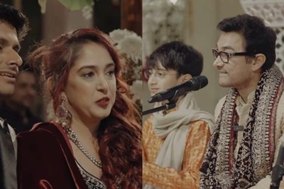 Aamir Khan Gets Emotional Singing 'Babul Ki Duayen Leti Ja' At Ira Khan’s Wedding; Watch Viral Video