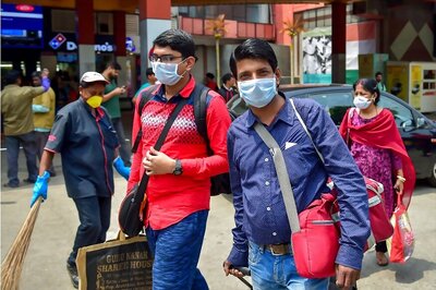 West Bengal Reports First Coronavirus Death as State Shuts Down to Prevent Spread