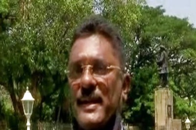 Sena MLA Sarnaik Files Defamation Suit Against BJP Leader Kirit Somaiya