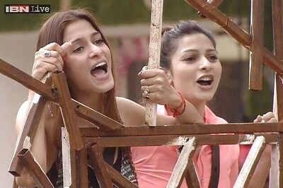 Bigg Boss 7: Tanisha is spoiling her family's name, says Shilpa