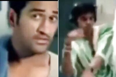 ‘Isko Abhi bhi Padh Nahi Paa Raha Hun’: MS Dhoni’s Dig at Sreesanth in Old TV Ad, Video Goes Viral - WATCH