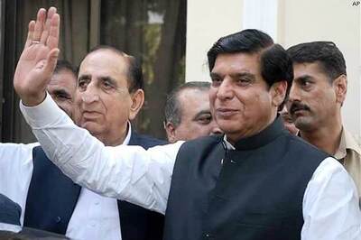 Pakistan's anti-corruption chief refuses to arrest PM