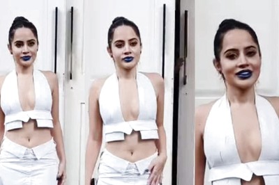 Uorfi Javed Goes Bold Yet Again In Blue Lipstick, Netizens Ask ‘Ink Lagali Kya?’