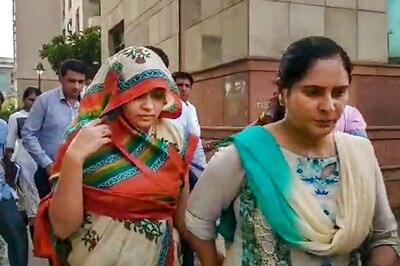 Arrested for Killing Husband Rohit Shekhar Tiwari, Apoorva Learning Tarot Card Reading in Tihar Jail