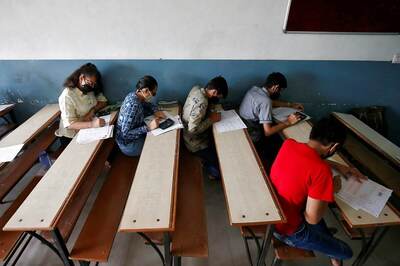 Odisha to Provide Free Transport and Lodging for JEE Candidates amid Pandemic and Flood Situation