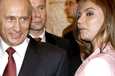 UK Sanctions Vladimir Putin's 'Inner Circle', Including Alleged Girlfriend Alina Kabaeva