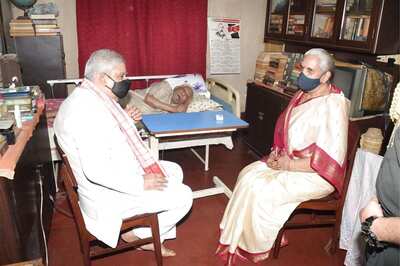 CPI(M) Slams Bengal Guv for Sharing Photos of Ailing Buddhadeb Bhattacharjee on Twitter