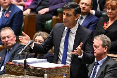 UK House of Lords Votes to Delay Sunak Govt’s Rwanda Plan