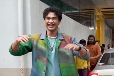 Babil Khan's Sweet Gesture Towards Paparazzi Is Winning Hearts, Fans Call Him 'Generous'