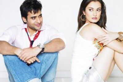 Watch: U/A with the Kal Kissne Dekha couple