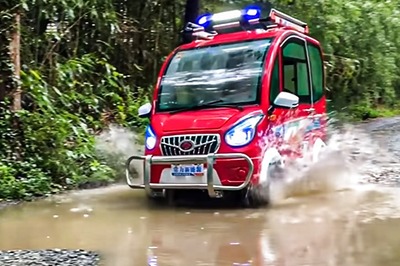 Costing Less than an iPhone 11 Pro, Here’s the Unboxing of 'World’s Cheapest Car’ Made-in-China