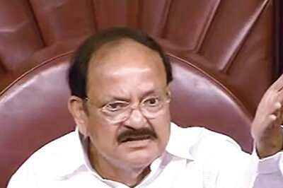 Vice President Naidu Hails Sushma Swaraj's Service to Nation