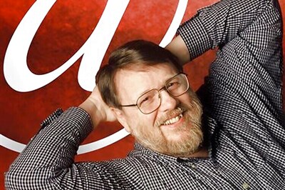 Inventor of the modern email Ray Tomlinson passes away at 74