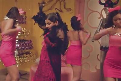 Ghanchakkar: Vidya tries several methods to woo Emraan