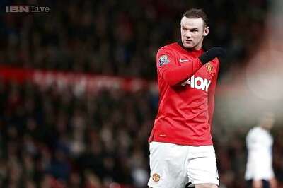 Manchester United hope Wayne Rooney will return against Chelsea