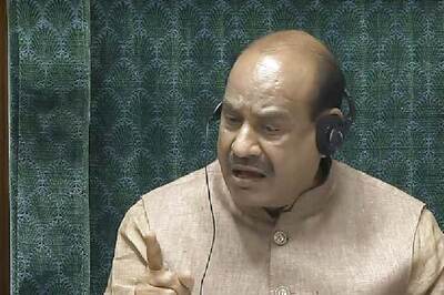 Speaker Om Birla Reprimands Minister For Keeping Hand In Pocket While Speaking