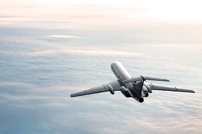 Pakistan Partially Resumes Flight Operations Two Days After Airspace Shutdown