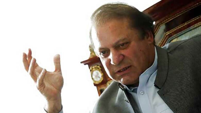 Pakistani Taliban split over Nawaz Sharif's peace offer