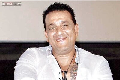 Sanjay Dutt to perform 'Lungi Dance' for inmates in Yerawada Jail