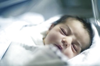 No Difference in Microbiome of Babies Born Vaginally or By C-section