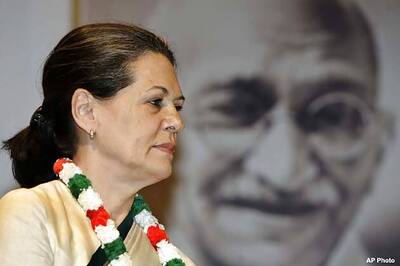 Sonia forces redraft of food security bill