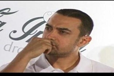 Aamir adds stardust to Hillary's India visit