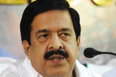 Congress Leader Chennithala Moves Kerala HC Over Govt's Plea for Withdrawal of 2015 Assembly Ruckus Case