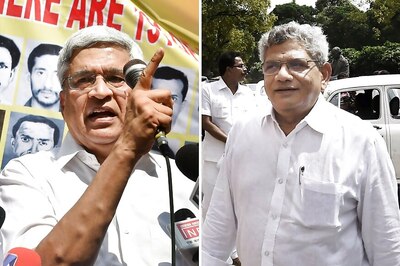 Prakash Karat Prevails Over Sitaram Yechury, CPI(M) Says No to Alliance With Congress in 2019
