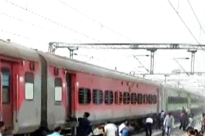 Fire Breaks Out on Bangalore-Howrah Express in Andhra Pradesh's Chittoor; No Casualties Reported