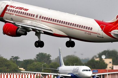 Air India Directs Cabin Crew to Wear Minimal Jewellery to Avoid Delays at Security Checks