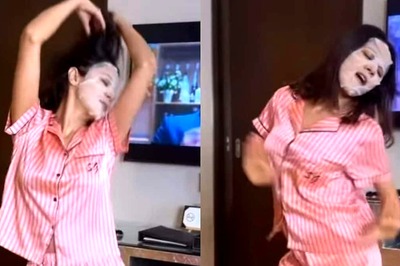 Shehnaaz Gill Dances To Desi Wine In A Night Suit And A Sheet Mask, Goofy Video Goes Viral; Watch