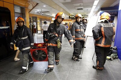 Indian commended for saving man from under truck wheel