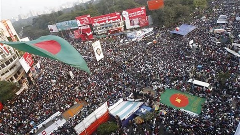 Bangladesh: Rioting over court decision kills 44