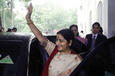 Swaraj to Lead Indian Delegation For Teresa's Canonization