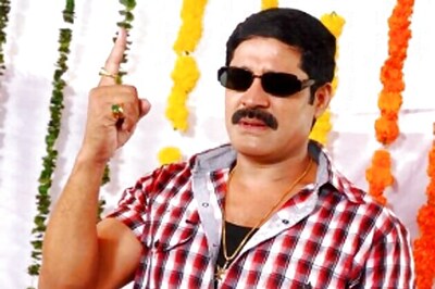 Don't mind playing character roles: SH Raghumudri