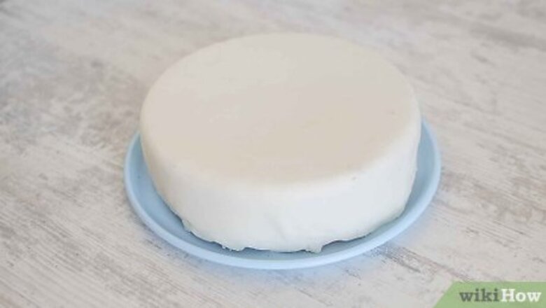 How to Paint a Cake