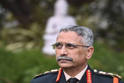 Gen Naravane Warns Pakistan of 'Proportionate Response' Day after Handwara Encounter that Killed Col Ashutosh Sharma, Others