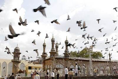 Hyd clashes: Curfew to continue in old city