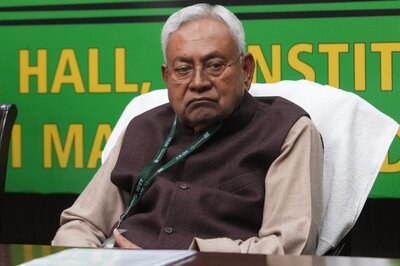 Lalu Meets Nitish; All is Well, Claims Tejashwi