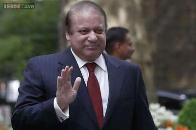 Pakistan: PM Sharif criticises anti-government protesters for Chinese President Xi's trip deferment