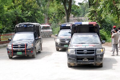 Pakistan police kills dreaded LeJ chief, 13 others