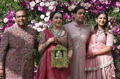 With Mention of Grandson Prithvi, Mukesh Ambani Counts 'Family First' Among Biggest Lessons of 2021