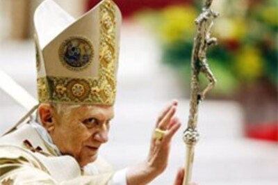 Rome's drivers hoot 10 Commandments