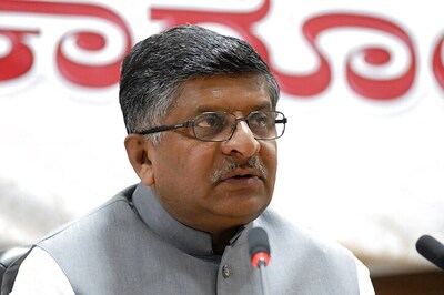 Government Blames UPA Regime for Decline of BSNL, MTNL